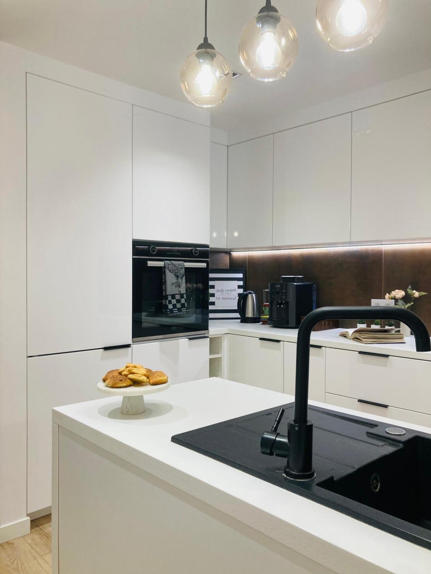 Apartament Lovely Space Жешув Экстерьер фото